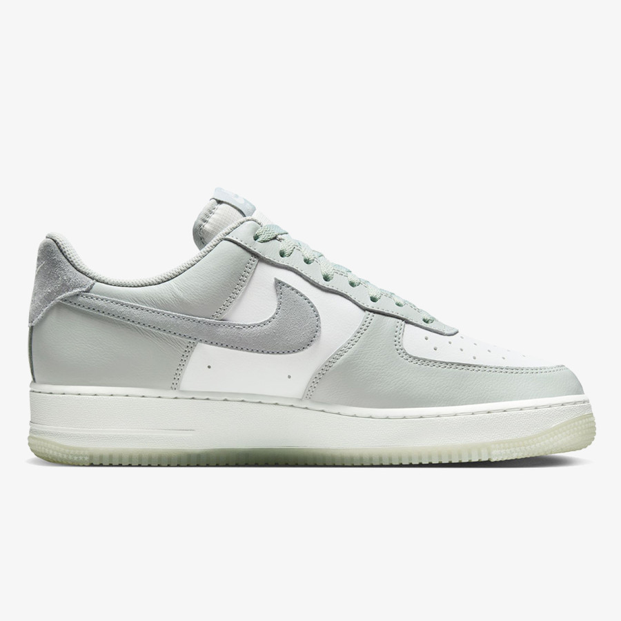 Nike Sneakerek Air Force 1 '07 LV8 2 