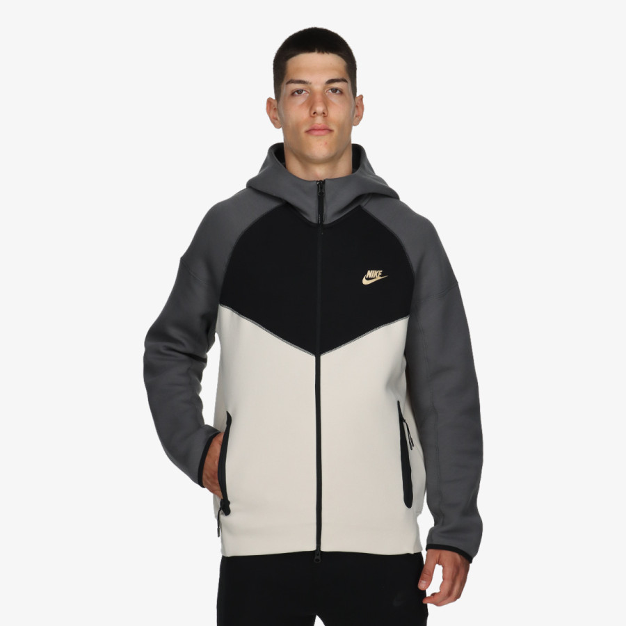 Nike Kapucnis pulóver Sportswear Tech Fleece 